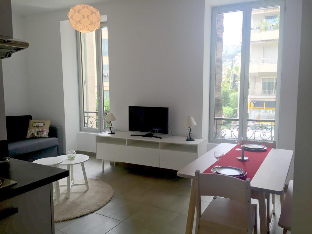 Apartment Le Cedre Bleu Nice